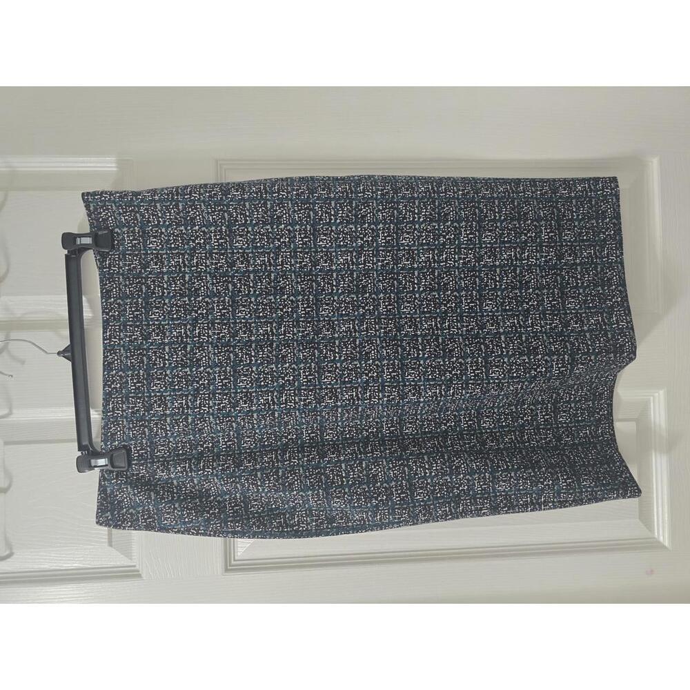 Covington Women's Patterned Pencil Skirt with Back Zipper